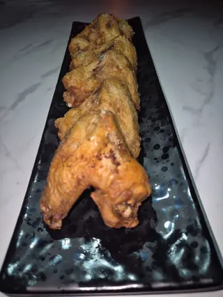 ALITAS DE POLLO FRITAS
