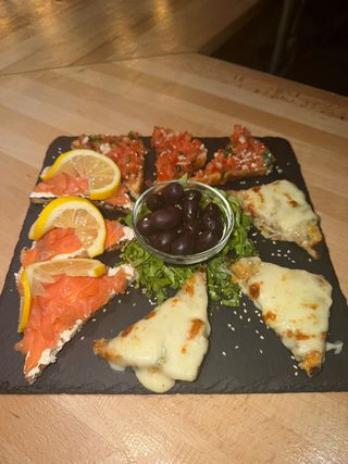 Platou bruschete