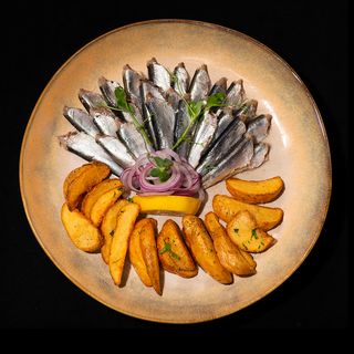 Малосольна тюлечка з картоплею (300г)