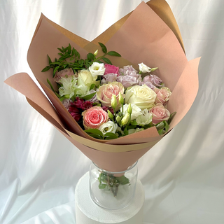 Ramos De tonos pasteles + Jarron de Regalo