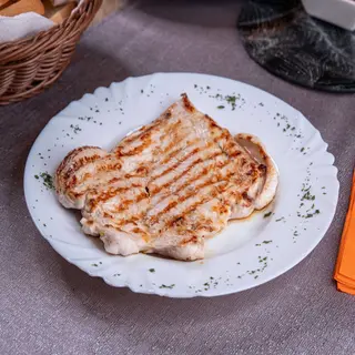 Piept de pui la gratar
