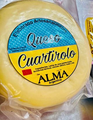 Queso Cuartirolo (1 kg. aprox.)