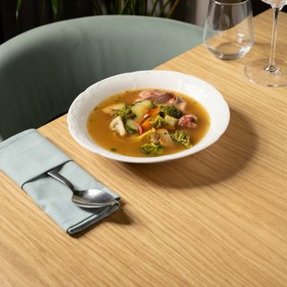 Bulion de pui cu roastbeef