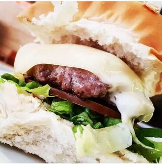 Hamburguesa De Cochino Negro Vegetal