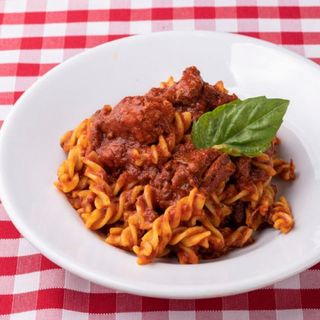 Fusilli freschi al ragù vegano