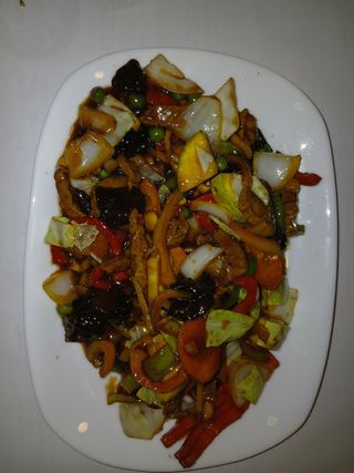 Junetina sa bambusom i gljivama 400g