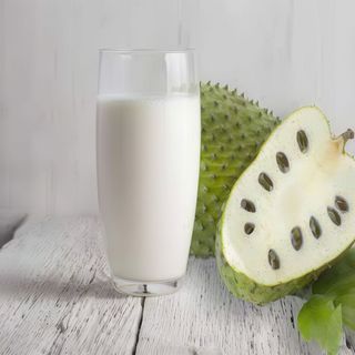 batido natural de guanabana en leche