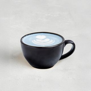 Голубая матча