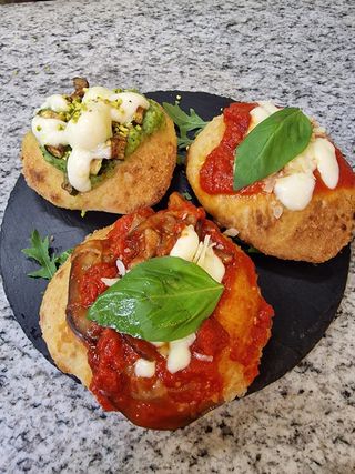 Tris di monatanrine