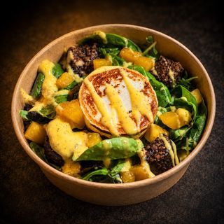 Ensalada de queso de cabra