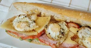 Bocadillo de lomo especial