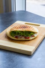 Піта Сирна Кур L (біл) (250г)