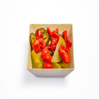 SALATĂ DE MURĂTURI ASORTATE