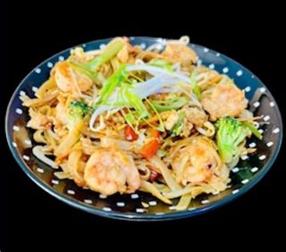 Tallarines de arroz salteados