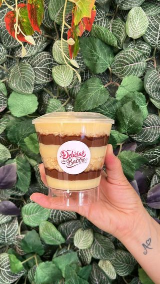 Bolo no Pote de Ninho e Nutela