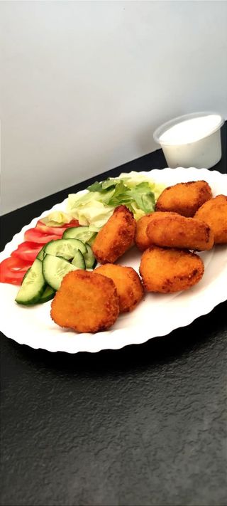 Nuggetsy 9szt z sosem