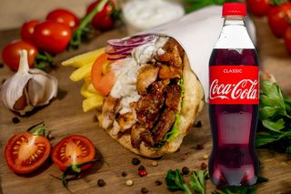 Pileći giros standard  + Coca-Cola 0.5l