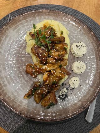 Хрупкави свински уши