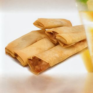2. Spring rolls - 6 pezzi
