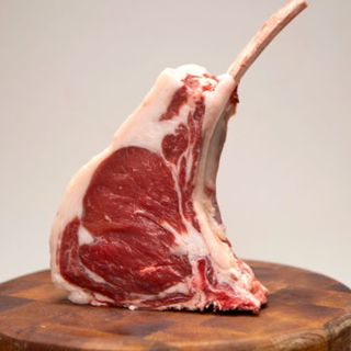 Tomahawk De Ternera Angus 1.2 Kg