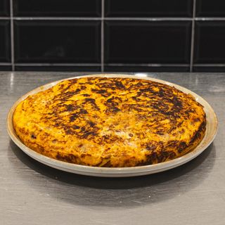 Tortilla De Patata Con Sobrasada Y Cebolla