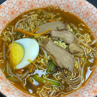 171 Ramen con manzo
