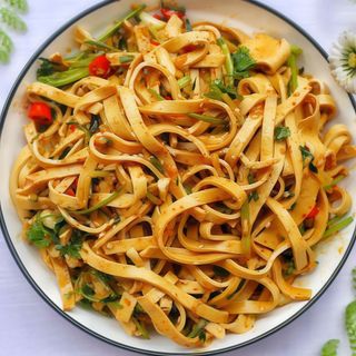 Piel de tofu aliñada