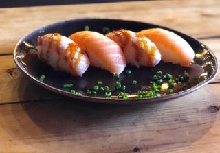 Nigiri Braseado - Atum (2 Unidades)