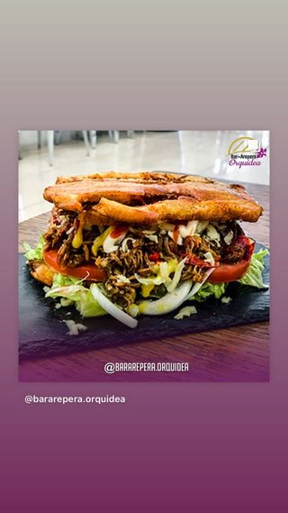 Patacón carne merchada 