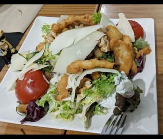 Ensalada De Setas Y Pollo
