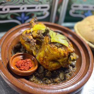 Poulet Complet Olive Maslala