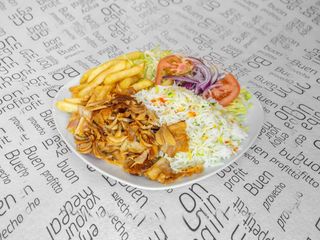 Plato De Pollo Con Arroz Y Queso