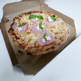 Пица Мортадела (30см)