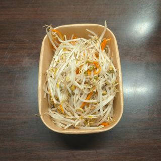 121. Germogli di soia saltati