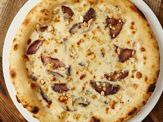 Піца з грушою та дор-блю/IPera con Dorblu (470g)