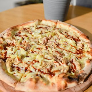 Pizza Tonno