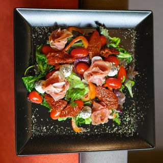 Салат Італійський (200г)