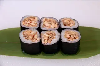 H05 Hosomaki salmone cotto - 6 pezzi