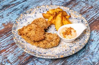 Șnițel de vițel în crustă crocantă și mozzarella