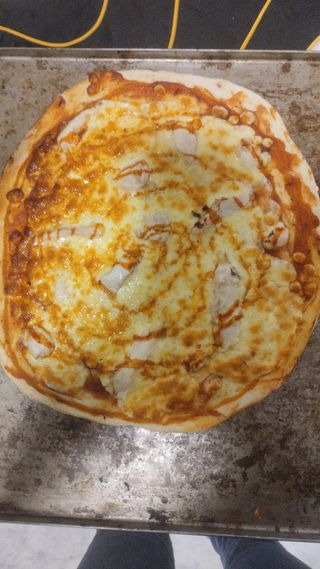 18. Pizza De Pollo Spicy 