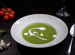 Supă cremă de broccoli