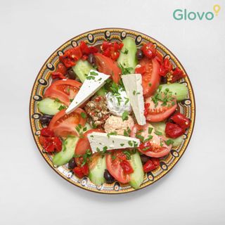 Салата Богата (500г)