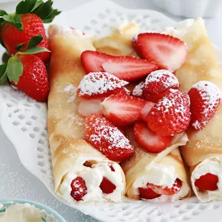 Crêpe Fruits Rouges & Chantilly
