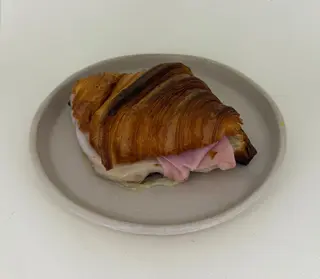 Ham & cheese croissant