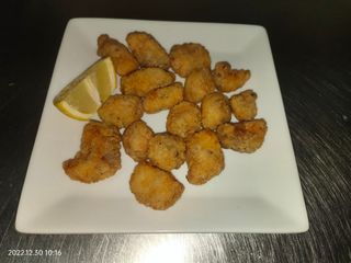 Ración Cazón En Adobo Frito