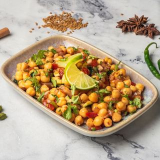 CHANA SALAD