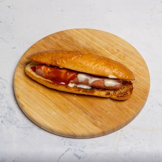 Hot dog s dvije hrenovke