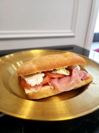 Sandwich prosciutto crudo