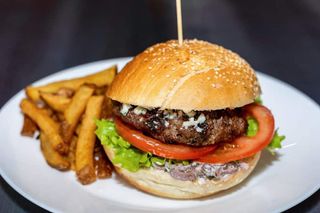 Buđavi pileći filet burger