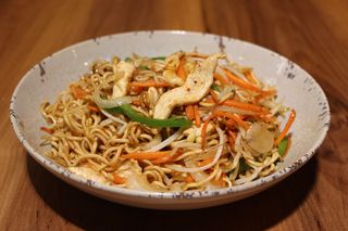 Chowmein de Pollo